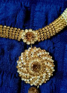 Sparkling Gold Necklace