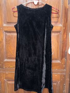 Black Velvet One-Piece Dress – Party 🥳 Wear