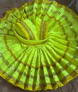 Laddu Gopal Basant Panchami Special Dress