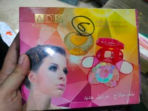 Heart Shaped Compact Powder