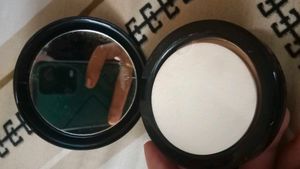 Maybelline Fit Me Foundation &amp; Qwax Pro Lipsticks