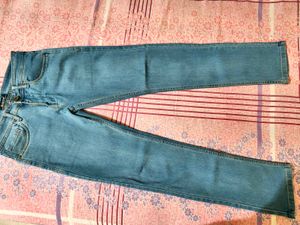Light Wash Straight Leg Jeans