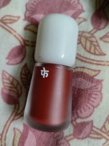 fae beauty blush - saucy