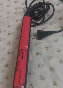 Nova SalonStraight Control Hair Straightener