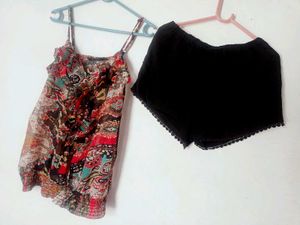 Bohemian Print Crop Top &amp; Black Shorts Set