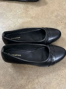 Classic Black StelaToes Heels
