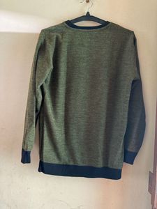 Green Crew Neck Sweatshirt