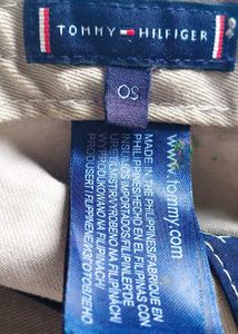 Tommy Hilfiger hat
