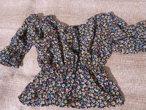 Floral Print Long Sleeve V-Neck Top
