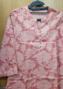 Elegant Floral Print Kurta