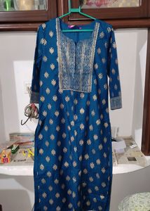 Foil Print Straight Kurta Set