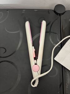 Little Hair Straightener
