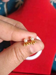 Gold Pearl Stud Earrings