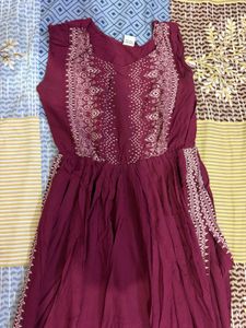 Maroon Ethnic kurti with dupatta