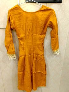 Beautiful Yellow Kurta with Embellishments