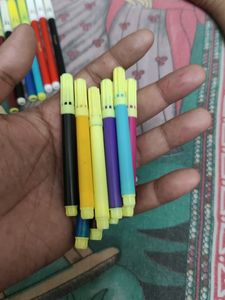 Plastic 16 Multi Colour Sketch Pen