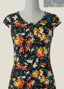 109°F Floral Cap Sleeve Henley Neck To