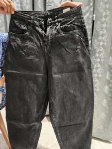 Stylish Dark Wash Mom Jeans
