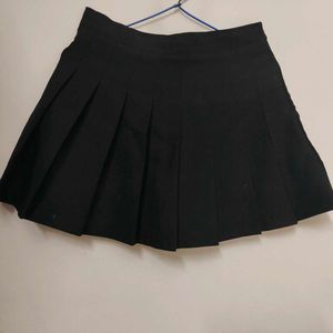 Classic Black Pleated Skirt
