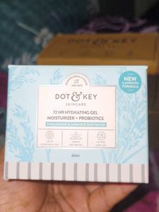 Dot & Key 72hr Hydrating Gel