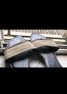 Stylish Black Embellished Flat Sandals