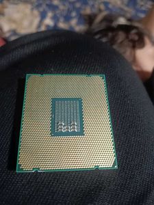 Intel Xeon E5-2680V4 CPU