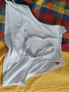 H&amp;M White Ribbed Crop Top