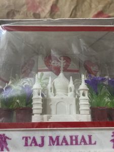 Taj Mahal Showpiece for Gift With Lighting System