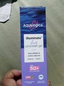 Aqualogica Dewy Sunscreen Gel SPF 50+