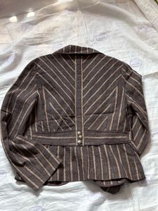 Chic Striped Blazer