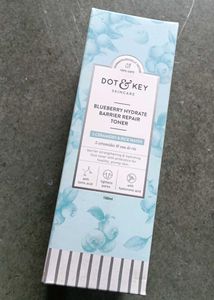 Dot & Key Blueberry Hydrate Toner