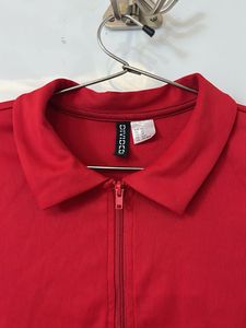 h&amp;m 2way zip red crop top