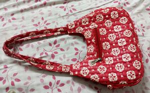 Cute 🥰 Red Colour Hand Bag For Females