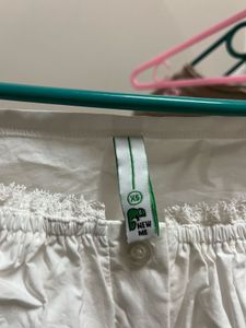 White solid square neck top(newme)