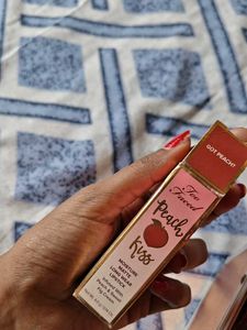 Too faced lipstick peach kiss ❤️
