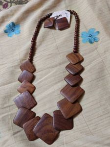 Wooden Square Pendant Necklace & Earrings Set