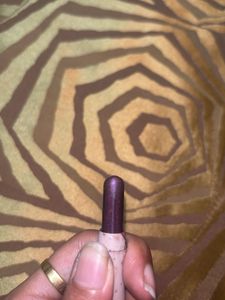 W brand purple shine eyeshadow  crayon