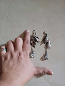 2 EARRINGS Danglers