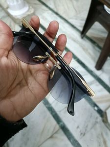 Sunglasses - Tortoise Shell &amp; Black