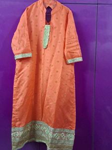 Elegant Peach Embroidered Kurta
