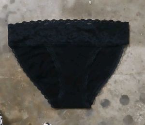 New Black Lace Bra