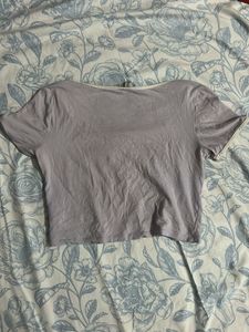 H&amp;M Divided Lilac Cropped Top