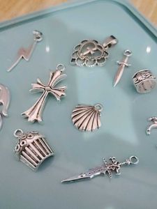 Assorted Charms Set