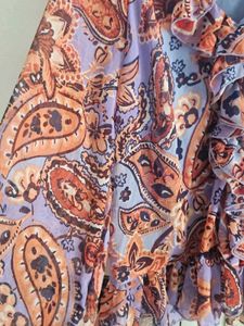 Paisley Print Ruffle V-Neck blouse
