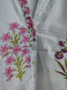 White Cotton Kurta with Floral Print