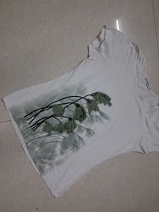 White Graphic Print T-Shirt