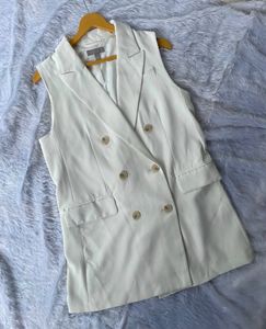 H&M White Sleeveless Double-Breasted Blazer