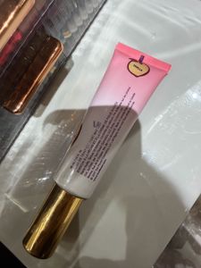 Too Faced Peach Perfect Foundation
