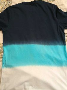 M size Men's Ombre Blue &amp; White T-Shirt