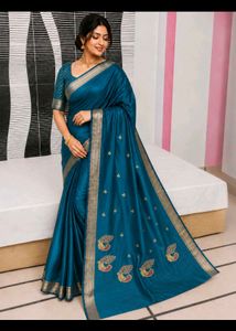 Feroza Embroidered Peacock Saree Zaree Patta